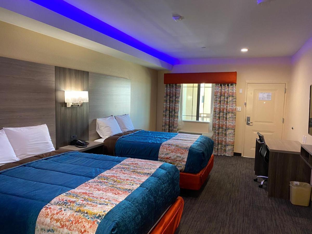 Scottish Inn & Suites Houston Willowbrook Eksteriør bilde